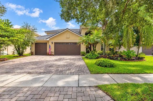 3713 Eagle Isle Circle, KISSIMMEE