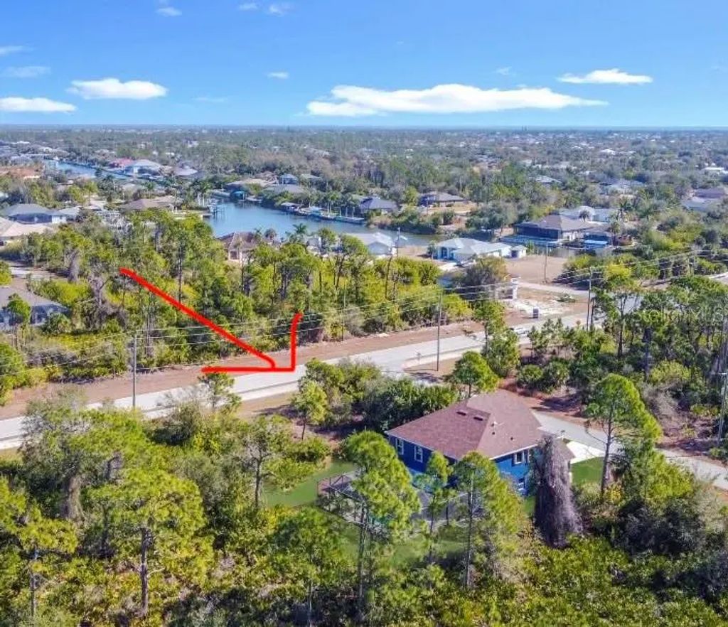 9211 Canna Street, PORT CHARLOTTE