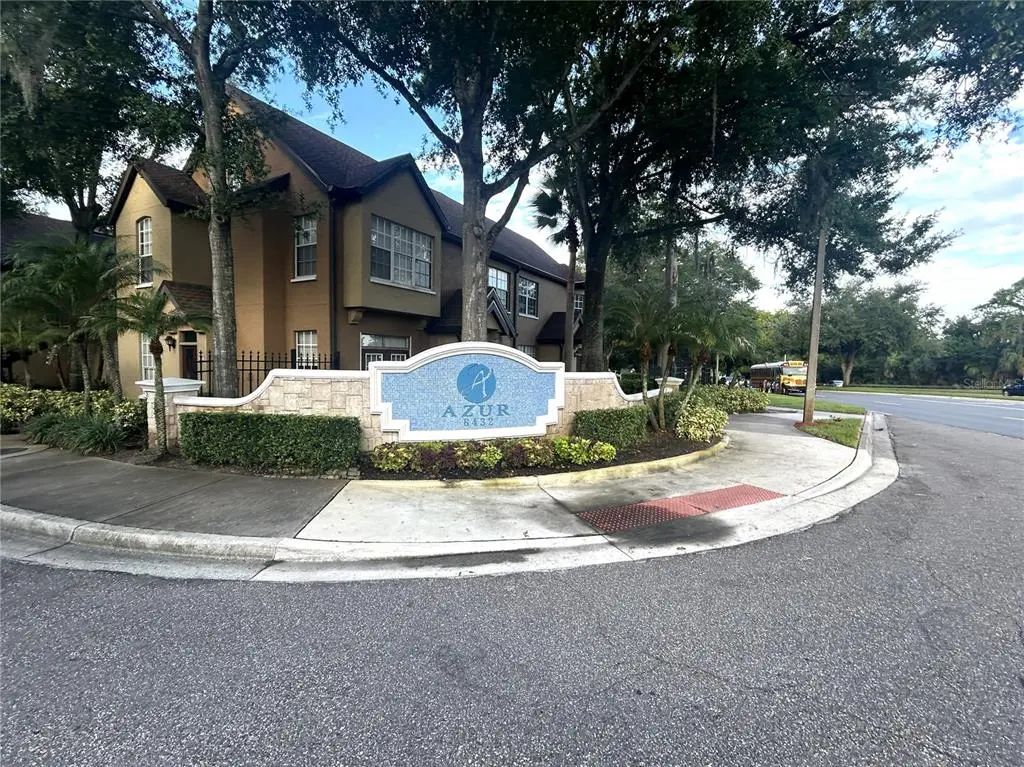 Photo of Listing #O6431133