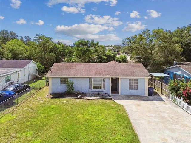 4117 E Sewaha Street, TAMPA