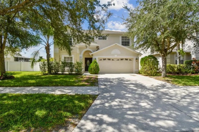 10621 Lucaya Drive, TAMPA