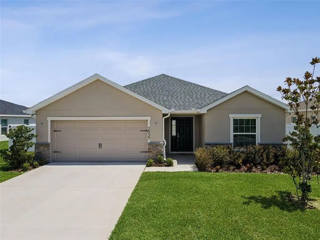 2037 Summerlake Drive, AUBURNDALE