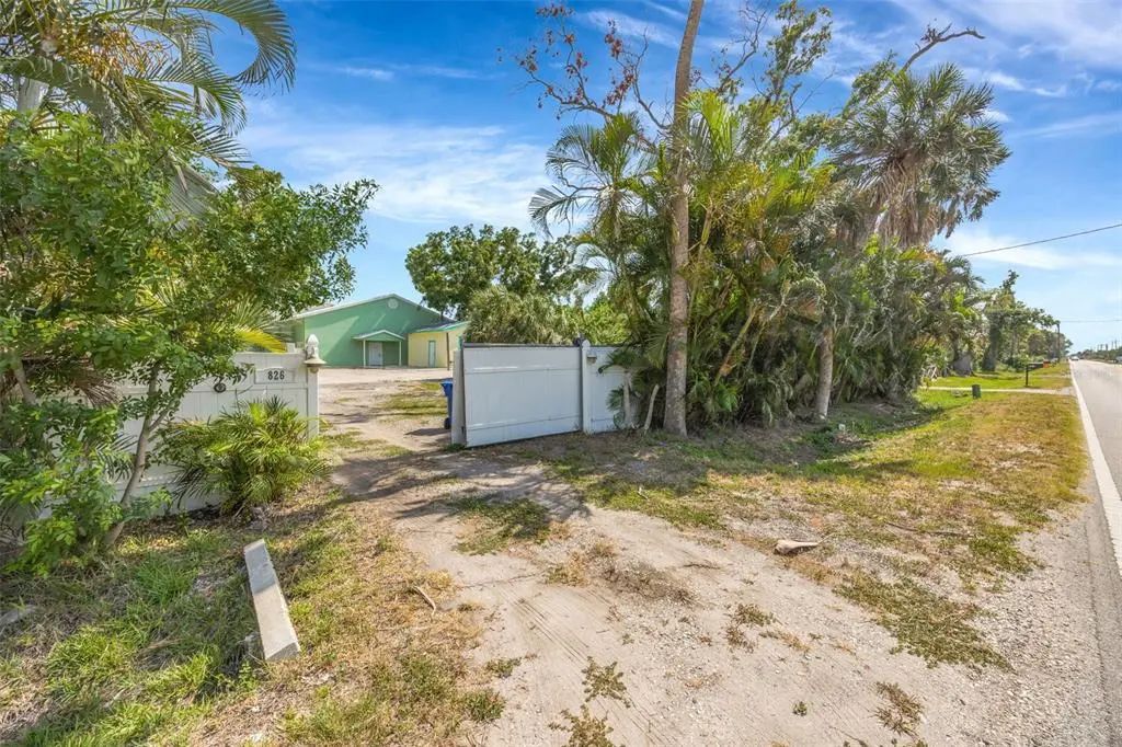826 W Shell Point Street, RUSKIN
