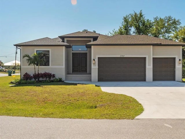 13707 Begonia Circle, PORT CHARLOTTE