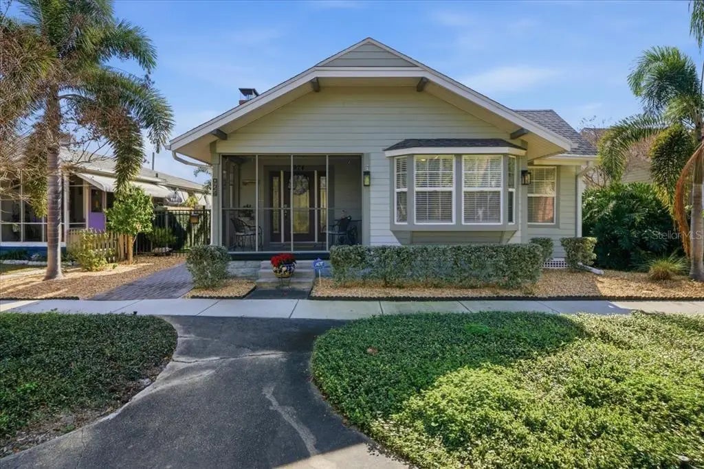 924 18th Avenue N, ST PETERSBURG