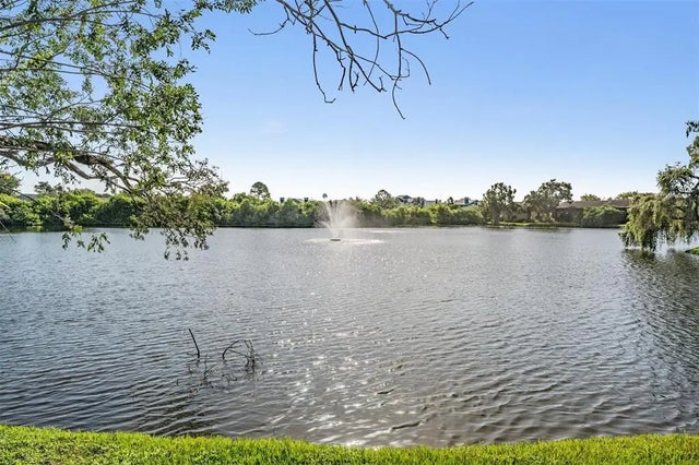 782 Village Lake Terrace N 206, ST PETERSBURG