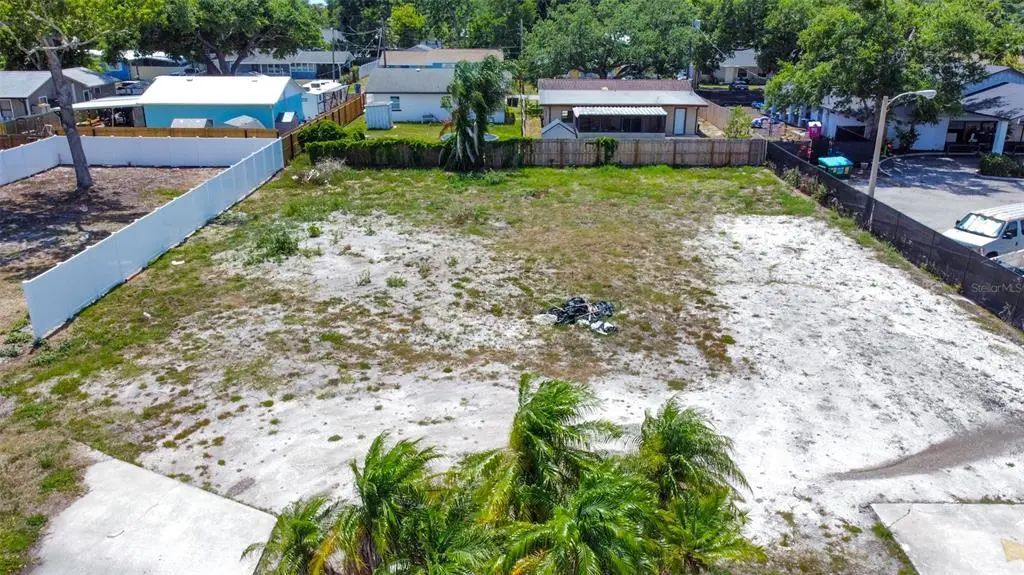 1120 35th Street W, BRADENTON