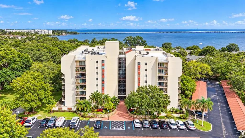 2699 Seville Boulevard 105, CLEARWATER