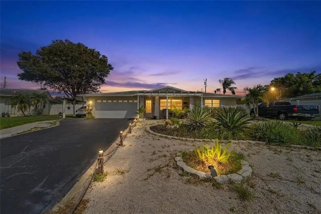 1779 Avon Lane, LARGO