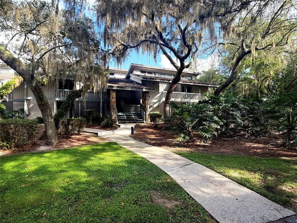 3033 Camelot Drive 303, HAINES CITY