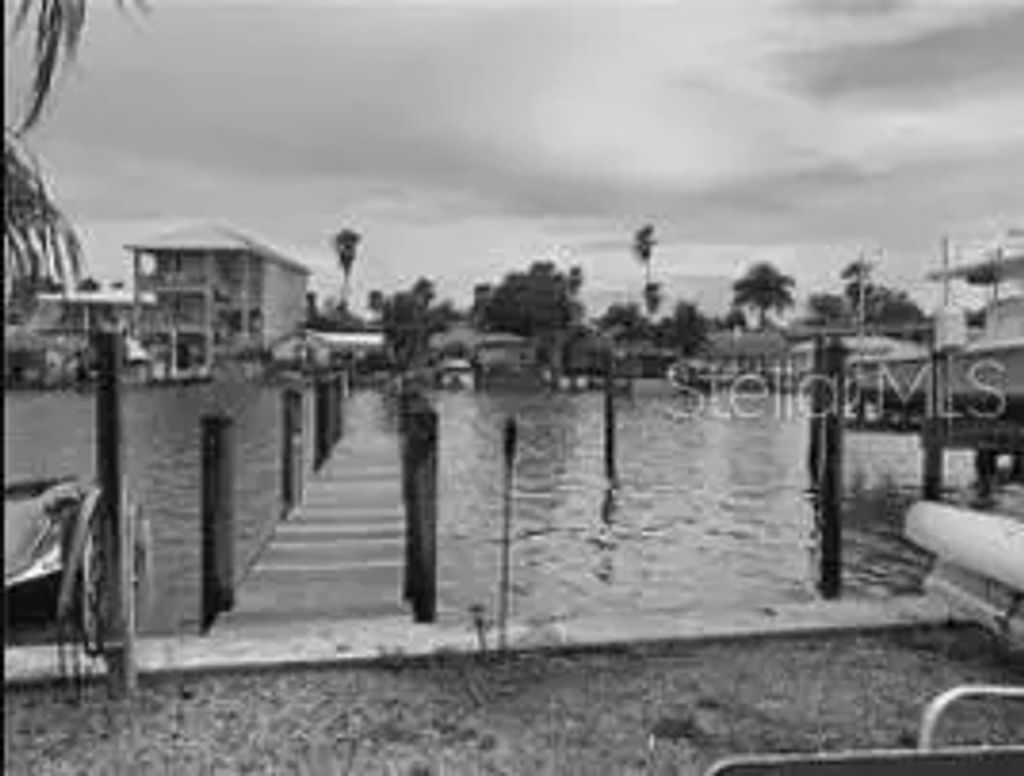 515 129th Avenue E, MADEIRA BEACH
