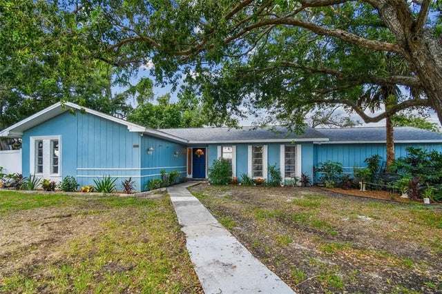 9516 Merrimoor Boulevard, SEMINOLE