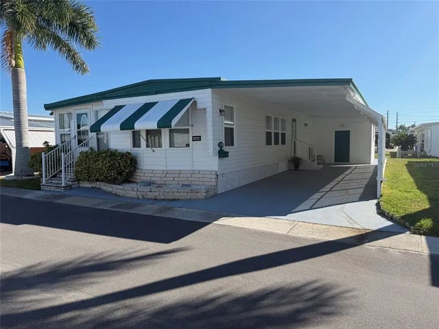 82225 F Street N, PINELLAS PARK