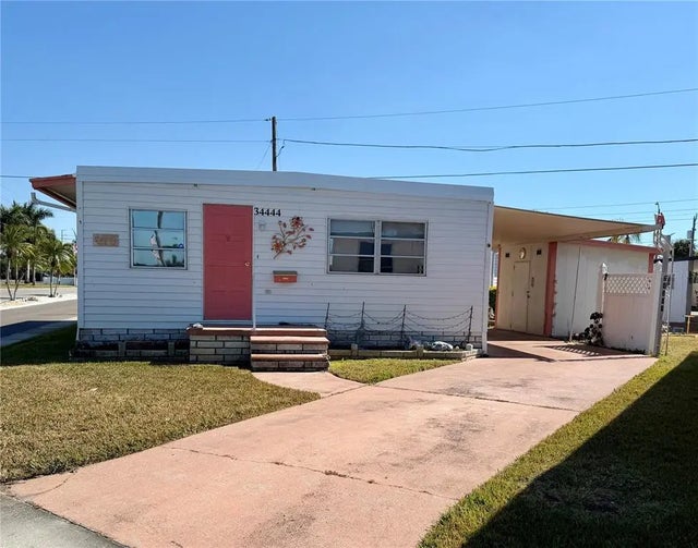 34444 Hibiscus Drive N, PINELLAS PARK