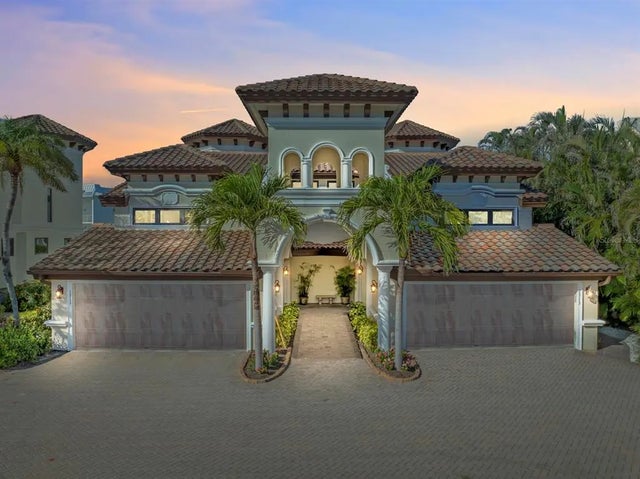 1311 Chesapeake Avenue 4a, NAPLES