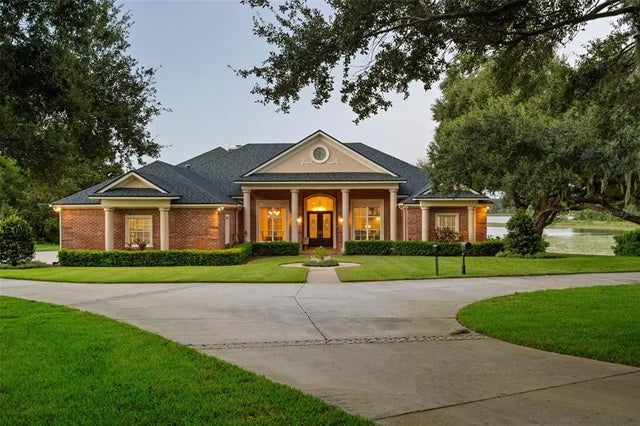 631 Old Mount Dora Road, EUSTIS