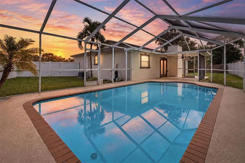 7892 Sundown Drive N, ST. PETERSBURG
