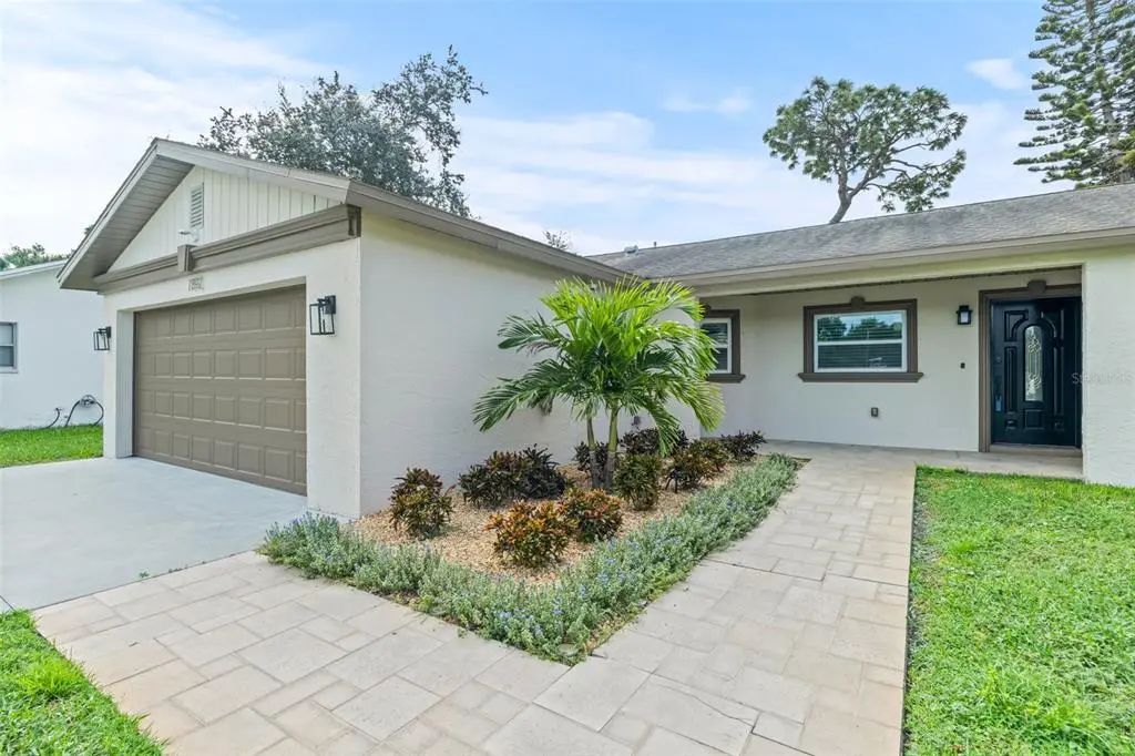 7892 Sundown Drive N, ST. PETERSBURG