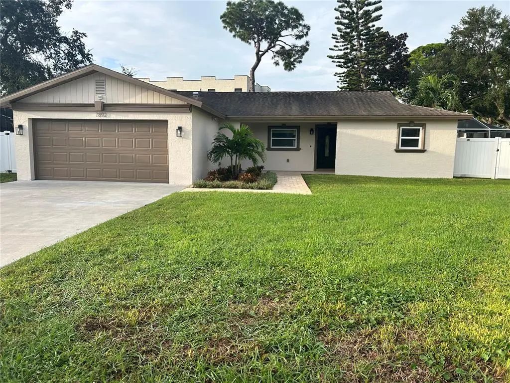 7892 Sundown Drive N, ST. PETERSBURG