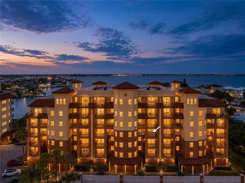5301 Gulf Blvd. Boulevard E406, ST. PETE BEACH