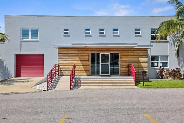 10830 Navajo Drive, ST PETERSBURG
