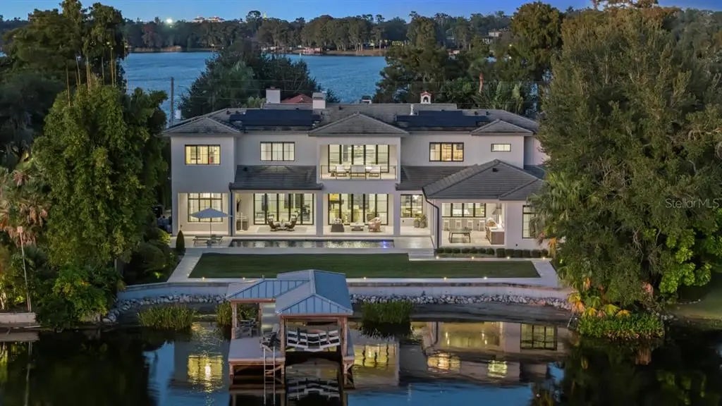 1920 Lakeside Drive, ORLANDO