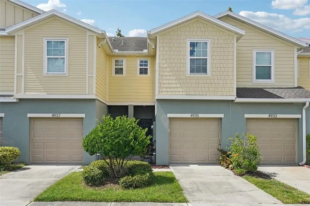 4935 White Sanderling Court, TAMPA