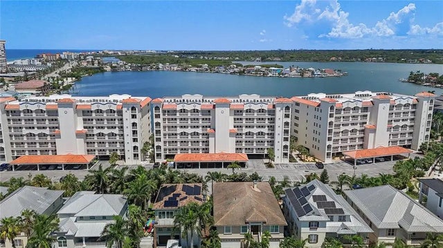 17735 Gulf Boulevard 405, REDINGTON SHORES