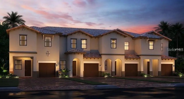 1205 Royal St George Boulevard, DAVENPORT