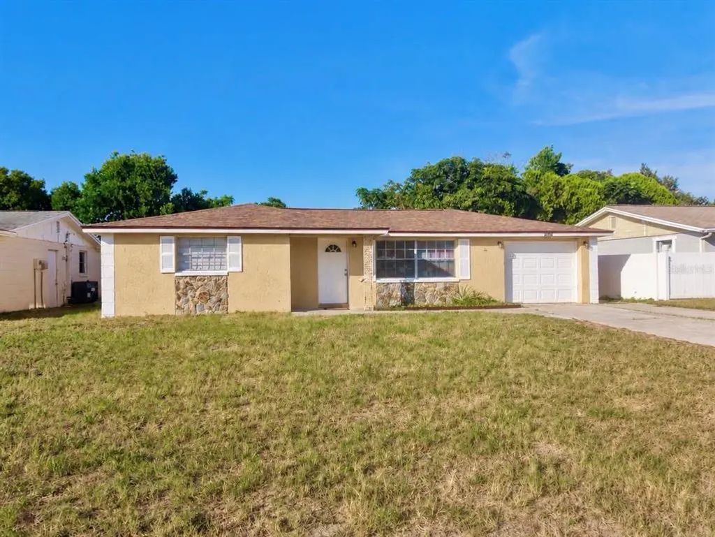 5054 School Road, NEW PORT RICHEY