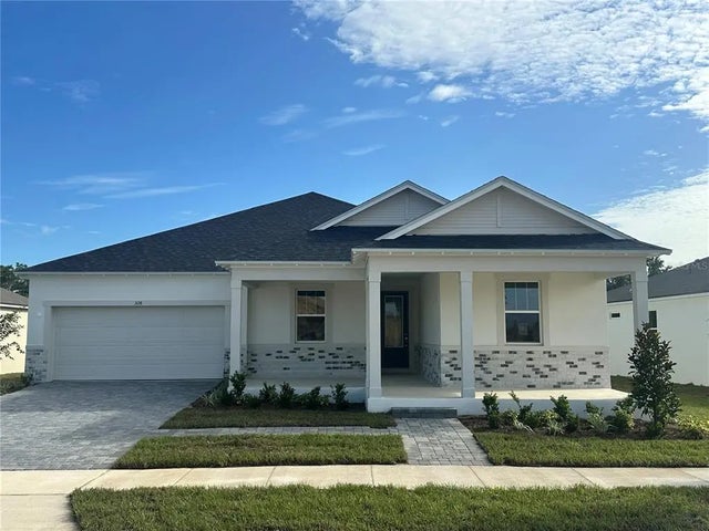 308 Free Range Drive, GROVELAND