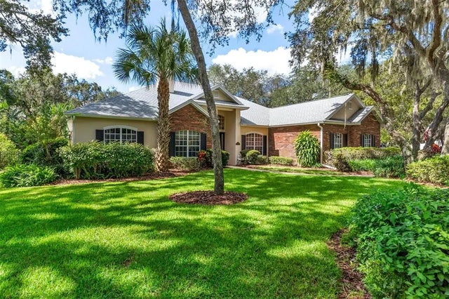 33045 Lake Bend Circle, LEESBURG