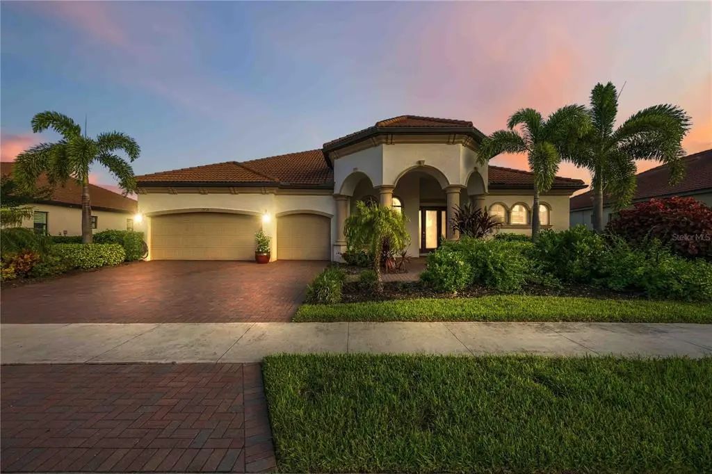 10720 Tarflower Drive, VENICE