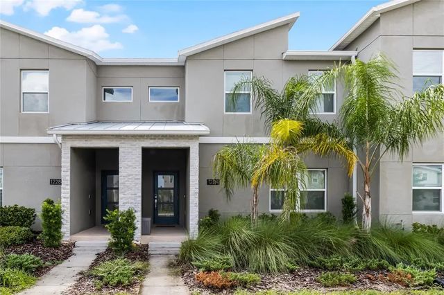 1224 Challenge Drive, DAVENPORT
