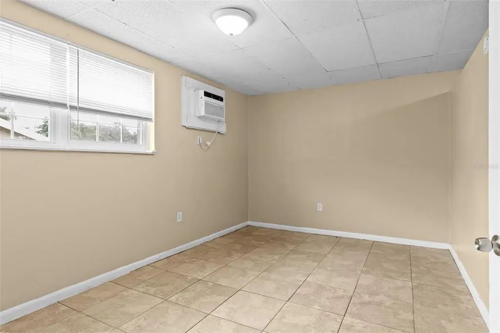 8923 North 40Th Street, TAMPA, FL, 33604