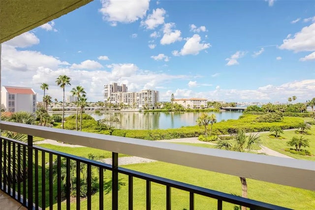 7893 Sailboat Key Boulevard S 304, SOUTH PASADENA