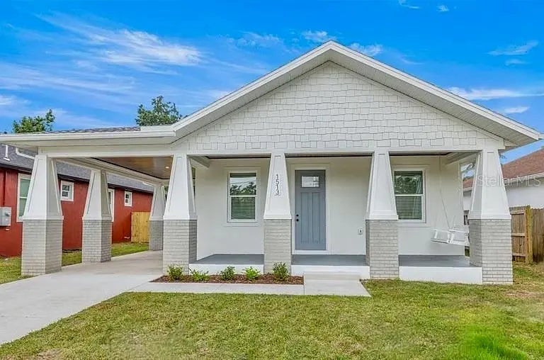 1513 E Knollwood Street, TAMPA