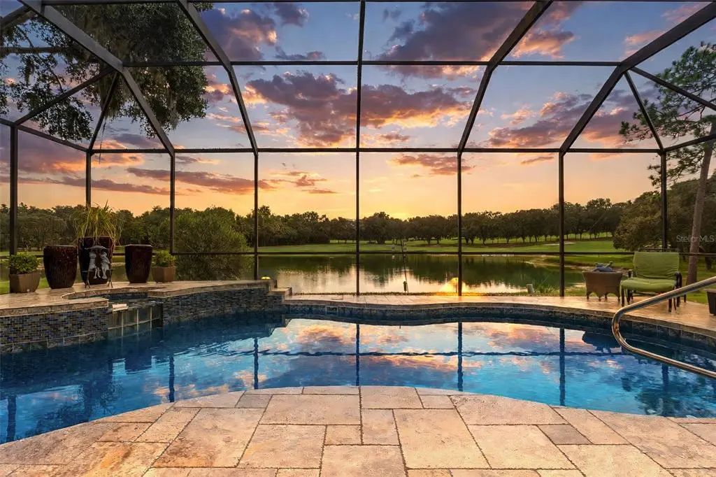 3215 N Pinelake Village Point, LECANTO