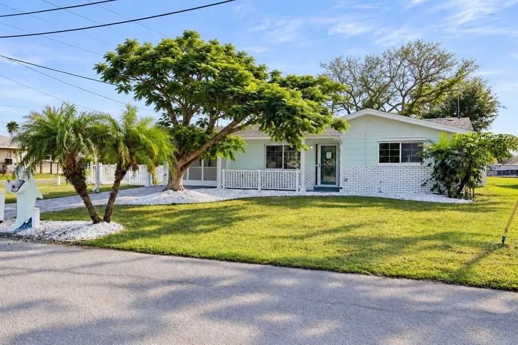 13716 Britton Drive, HUDSON