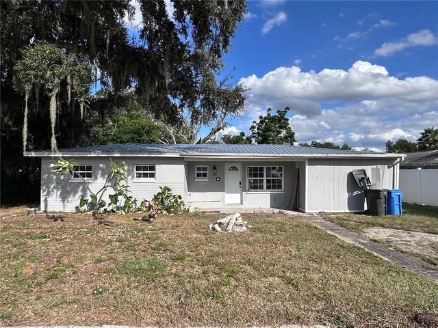 1006 Kenmore Drive, BRANDON