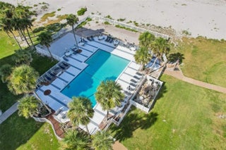 Gulf Shores Realty: 25 4ba40450b525d2fc1154a5ba727d4186 s