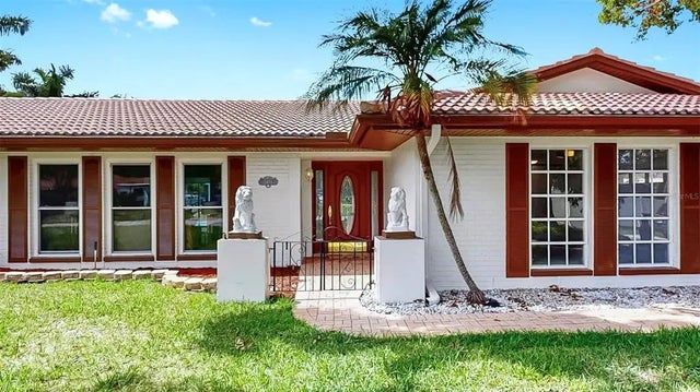 2401 Roberta Lane, CLEARWATER