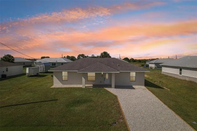 9010 S Indio Circle, LABELLE