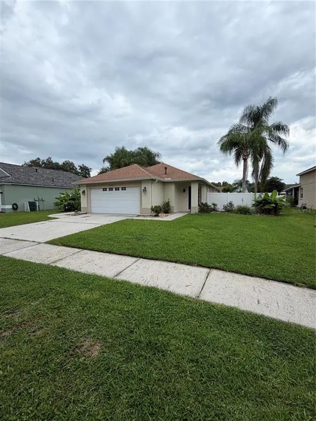 24312 Silkbay Court, LUTZ