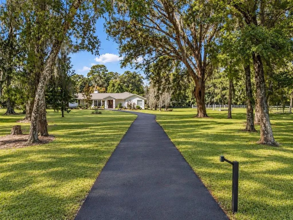 22 Wood Ridge Drive, OCALA
