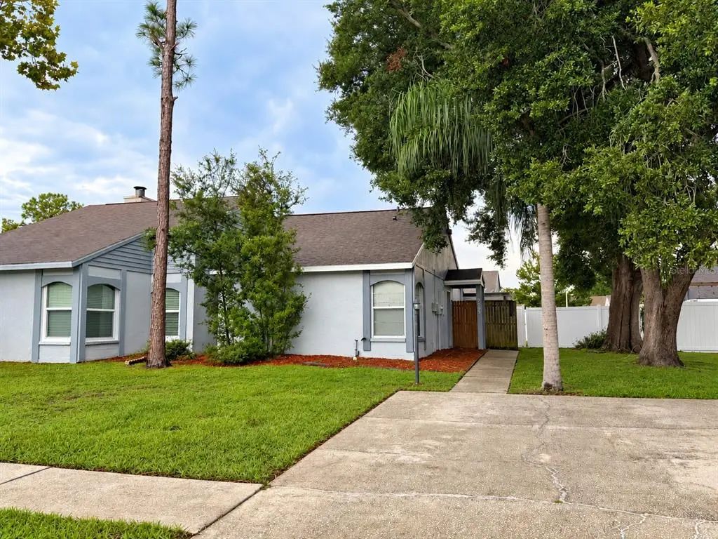 7705 Citronella Court, TAMPA