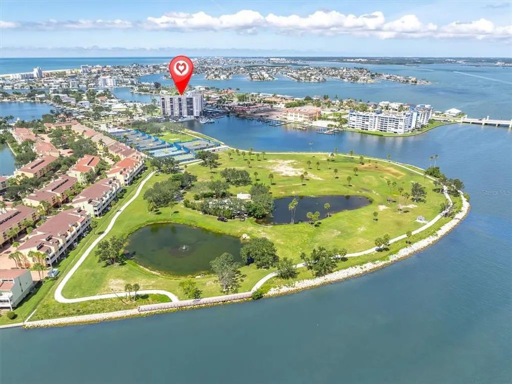 10355 Paradise Boulevard 208, TREASURE ISLAND
