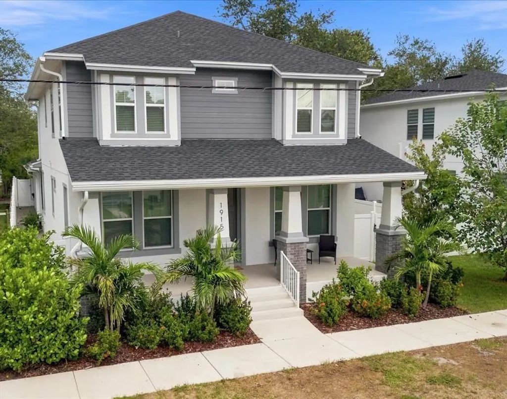 1915 W State Street, TAMPA