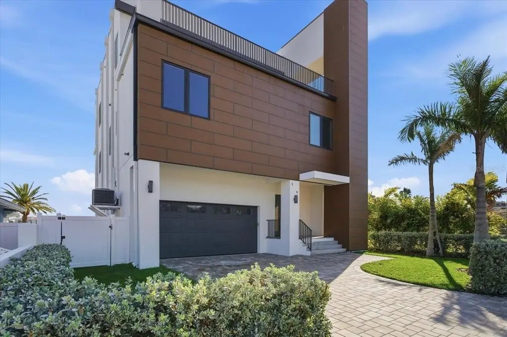 109 Punta Vista Drive, ST PETE BEACH