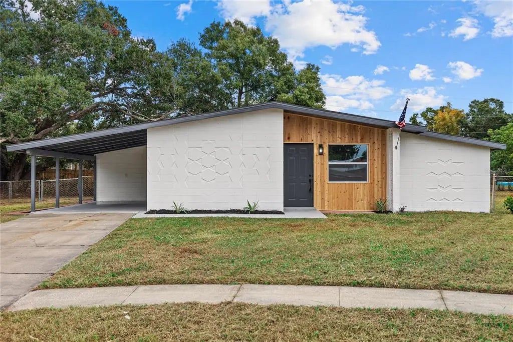 3659 Lalani Way, SARASOTA